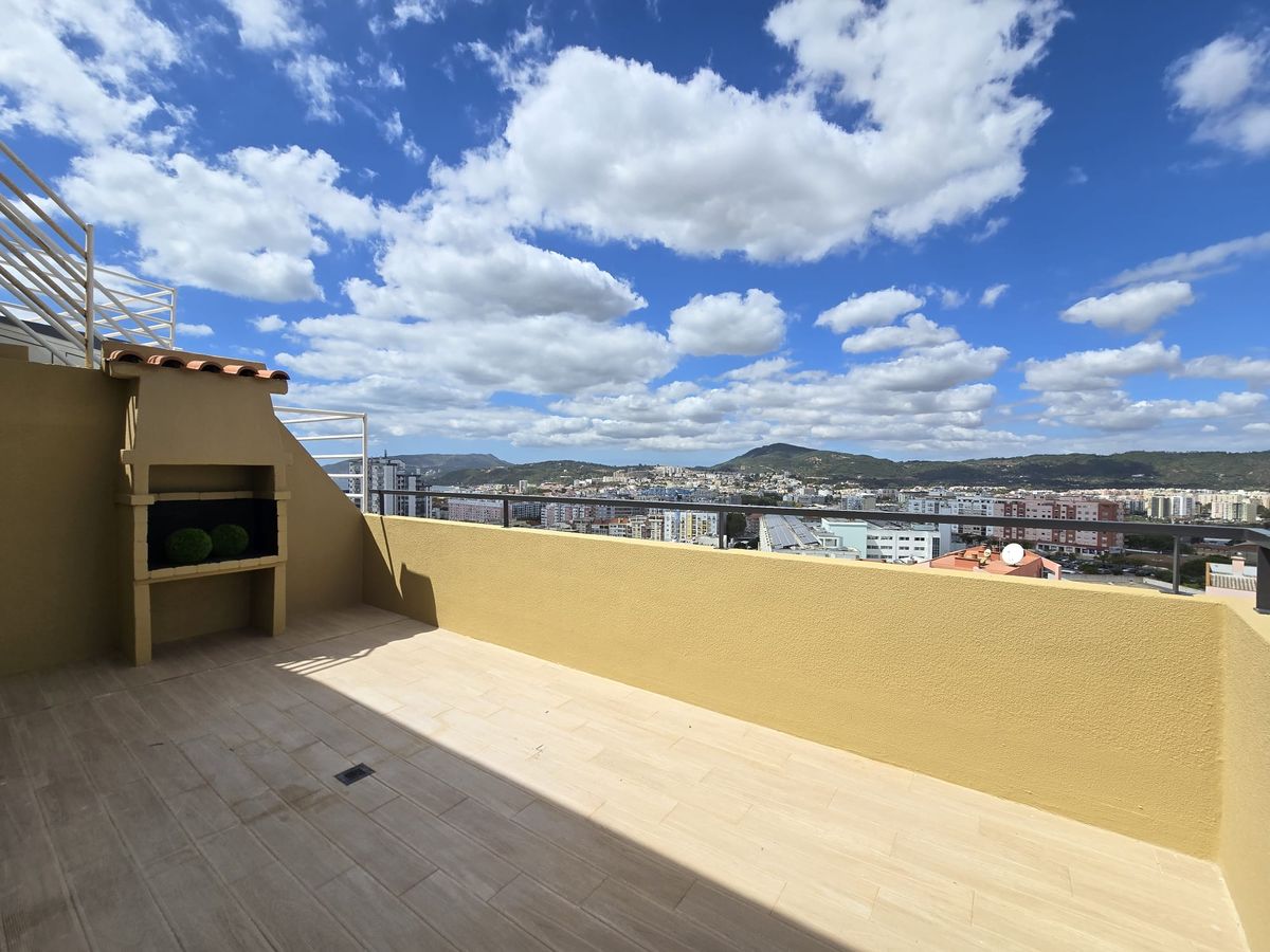 Abel Salazar — photo 14